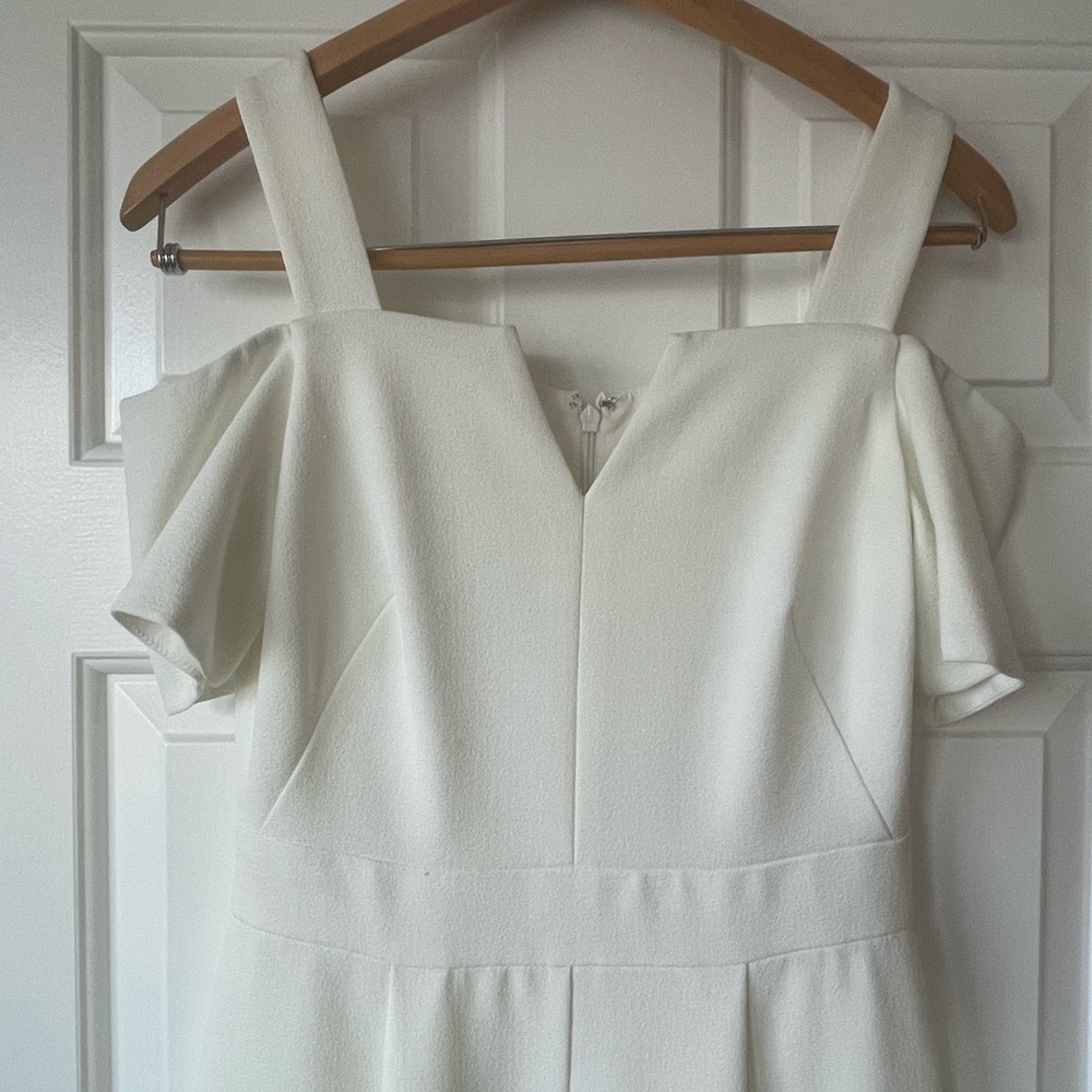 Eliza J White Ivory Cold Off-Shoulder Jumpsuit Short Sleeve Wide Leg XS 0 2 - Picture 4 of 11